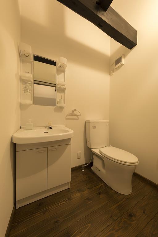 Art House Project The Row House Of Hamawaki Hotell Beppu Eksteriør bilde