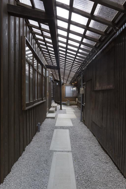 Art House Project The Row House Of Hamawaki Hotell Beppu Eksteriør bilde