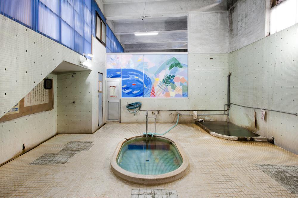 Art House Project The Row House Of Hamawaki Hotell Beppu Eksteriør bilde