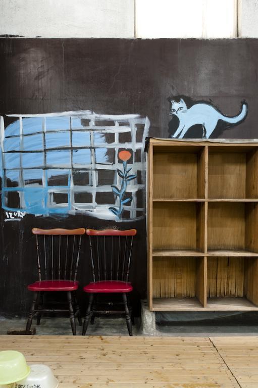 Art House Project The Row House Of Hamawaki Hotell Beppu Eksteriør bilde