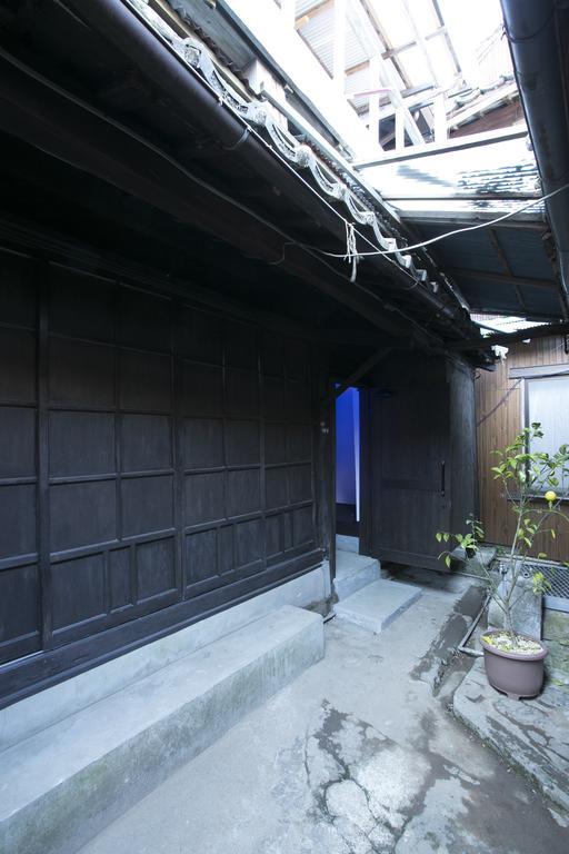 Art House Project The Row House Of Hamawaki Hotell Beppu Eksteriør bilde